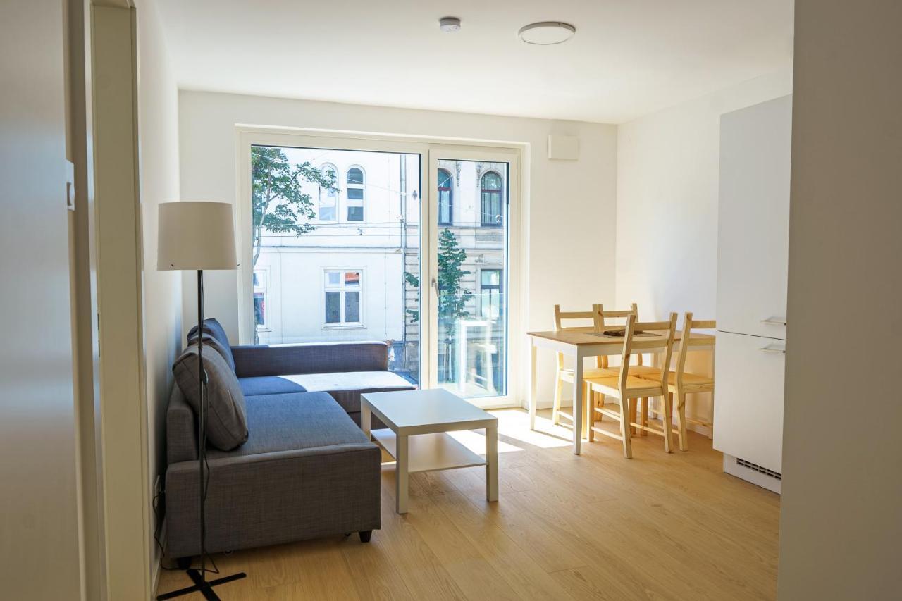 1140 Apartament